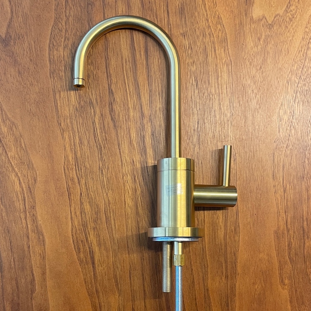 Newport Brass East Linear Cold Water Dispenser Kitchen Faucet 106C / 10 NIB